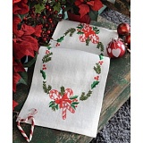 Купить недорого   Набор для вышивания Anchor: салфетка "Christmas Candy" 27*80см, MEZ Венгрия, 9240000-03530  в интернет магазине Фэмили хобби